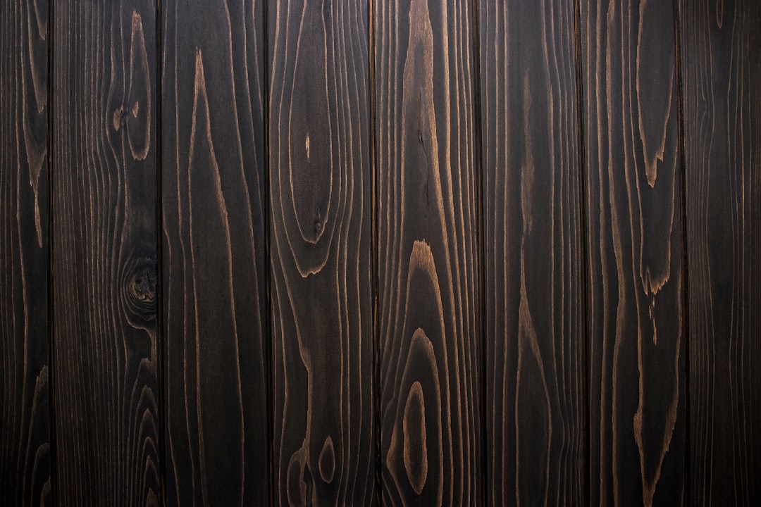 Photo Wood veneer hub: 1 Wood veneer 2 Hub
